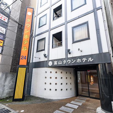Toyama Town Hotel Eksteriør bilde