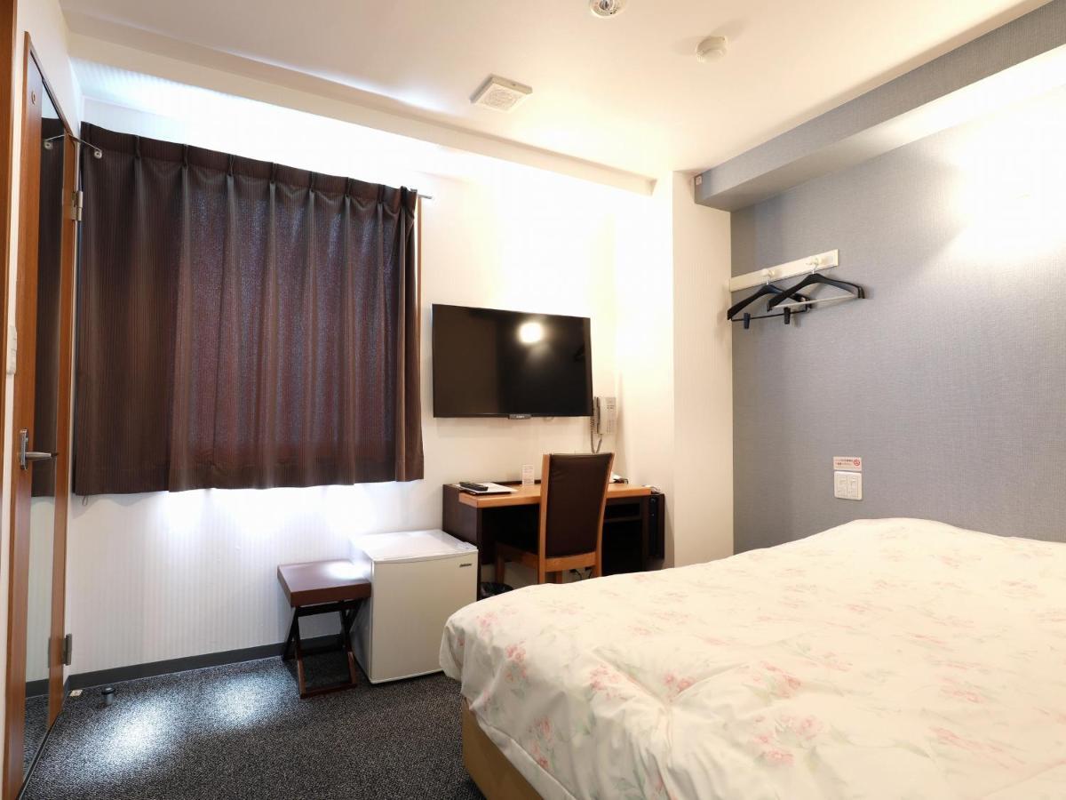 Toyama Town Hotel Eksteriør bilde