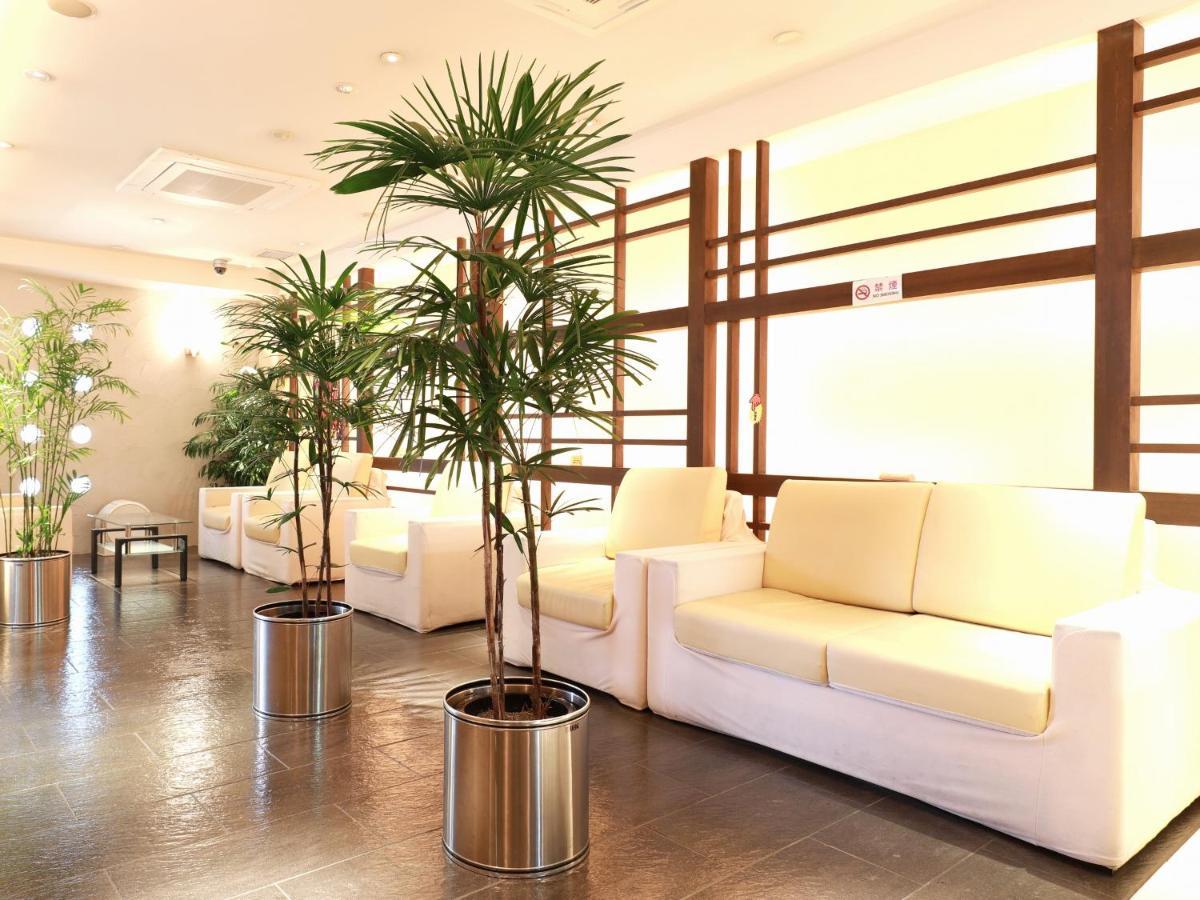 Toyama Town Hotel Eksteriør bilde
