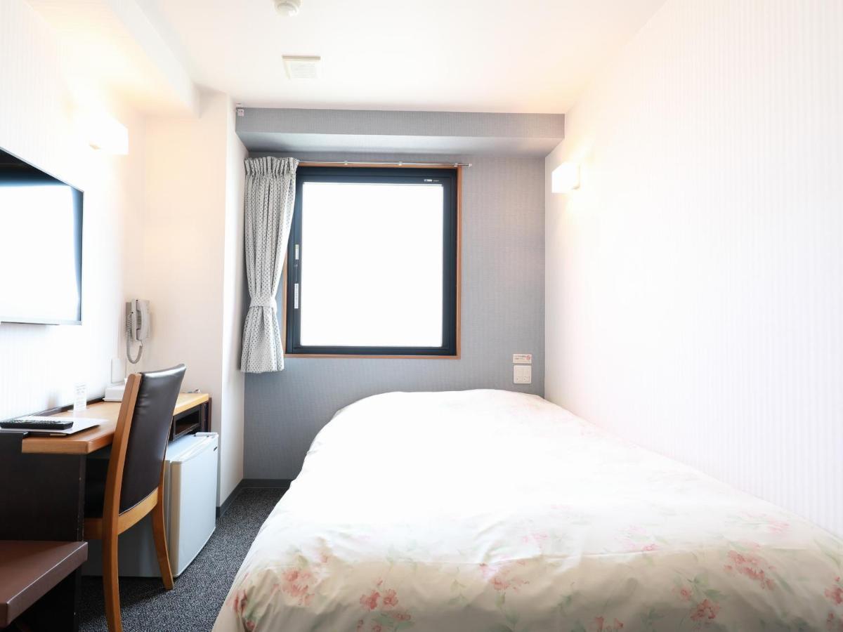Toyama Town Hotel Eksteriør bilde