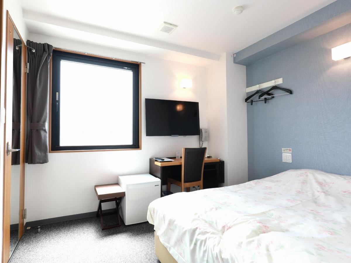 Toyama Town Hotel Eksteriør bilde